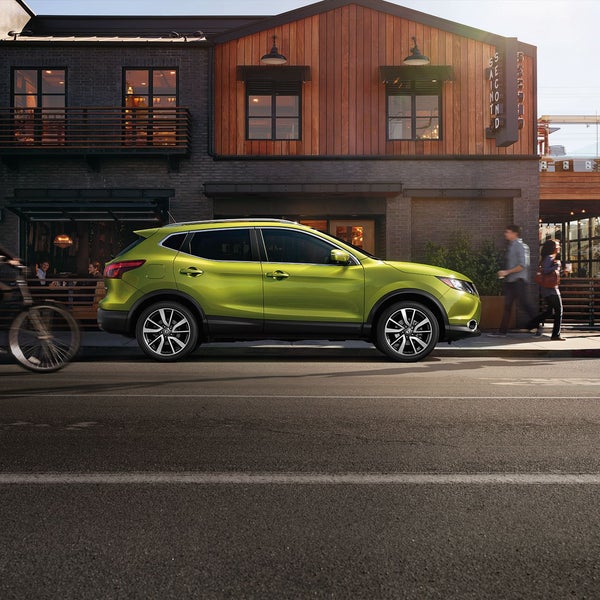 Morrie's Brooklyn Park Nissan Car Dealership in Brooklyn Park