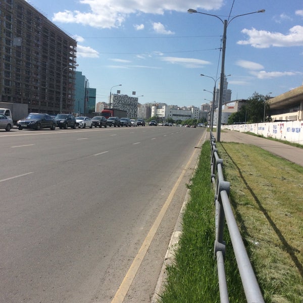 улица сухая