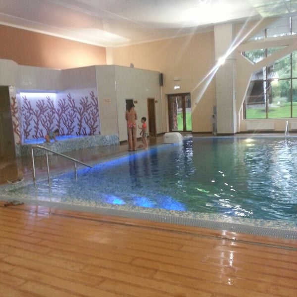 Отель на васильевском острове с бассейном