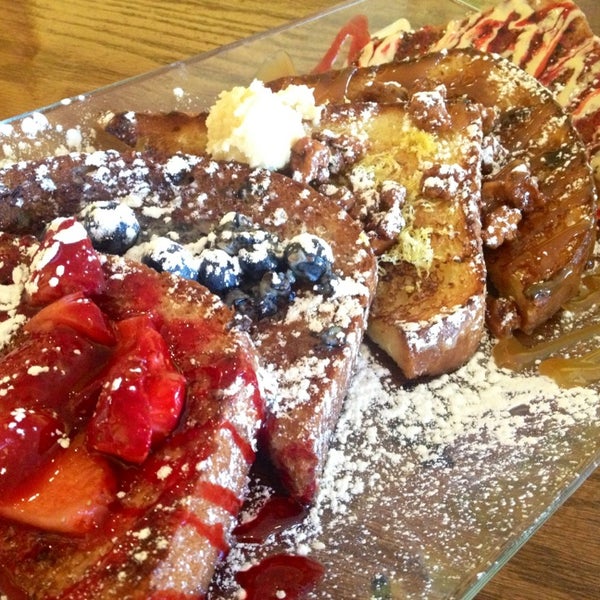 Batter & Berries Breakfast Spot in North Side