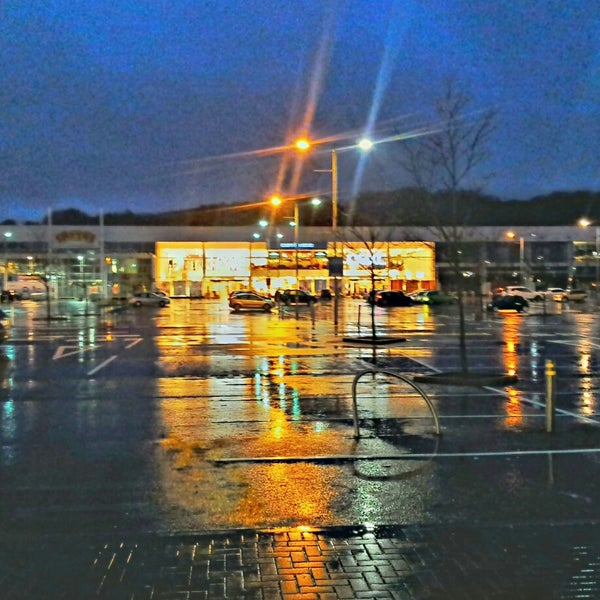 Photos at Capital Retail Park Leckwith Leckwith Road, Cardiff CF11 8AZ