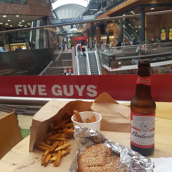 Photo taken at Five Guys by Lee S. on 7/28/2017