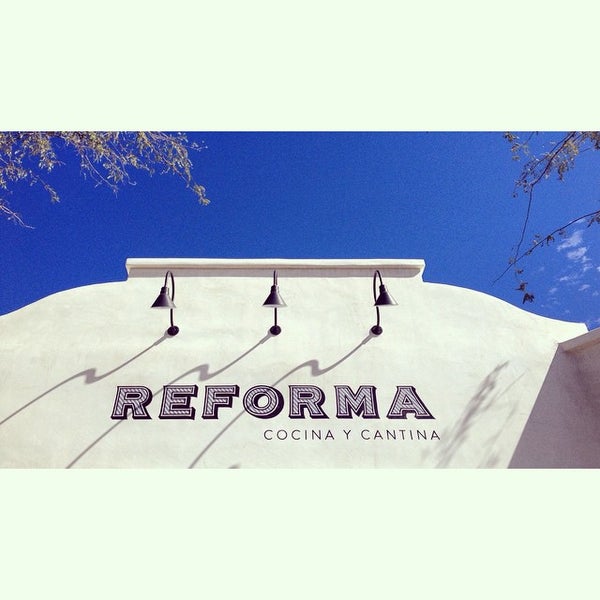 รูปภาพถ่ายที่ Reforma Modern Mexican. Mezcal + Tequila โดย Nicolas M. เมื่อ 2/22/2015