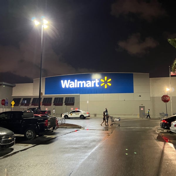 Supermercado Walmart em Miami - 2021