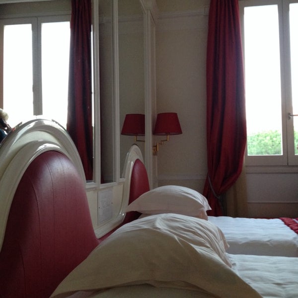 10/16/2013 tarihinde Мария Ш.ziyaretçi tarafından Grand Hotel Des Bains'de çekilen fotoğraf