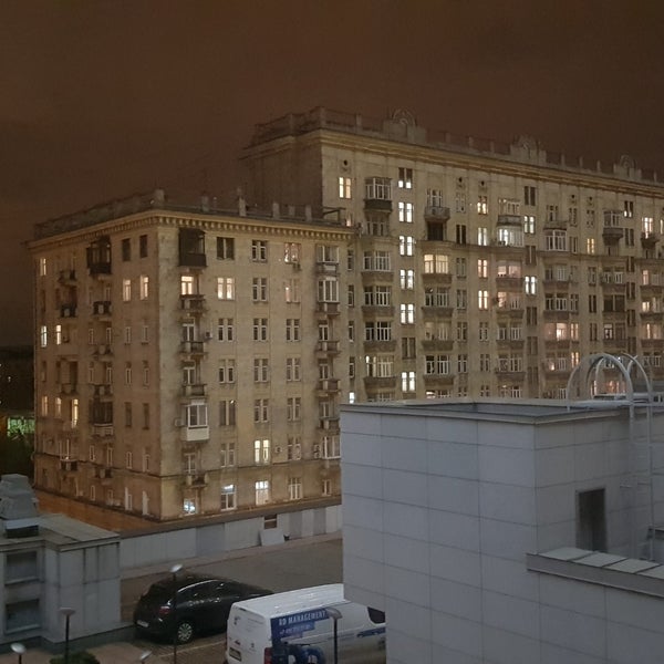 Das Foto wurde bei Renaissance Moscow Monarch Centre Hotel von Gigi K. am 10/7/2019 aufgenommen