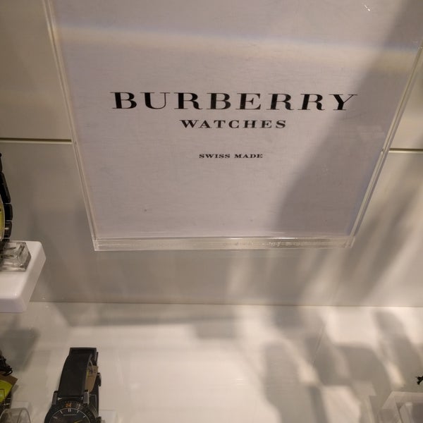 watch station burberry