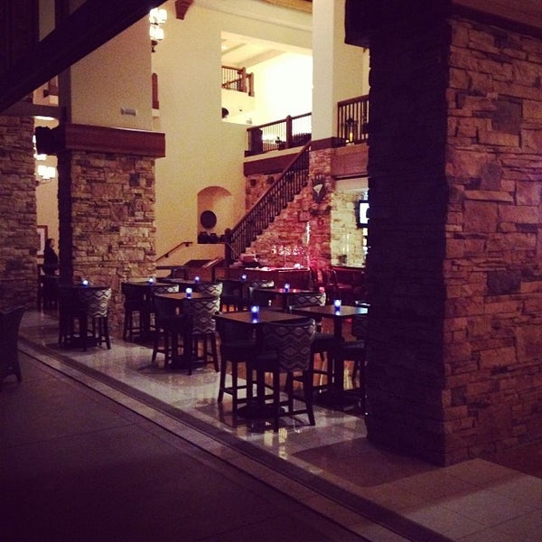 1/12/2014にJW Marriott Tucson S.がSalud Lobby Lounge at JW Marriott Starr Pass Resortで撮った写真