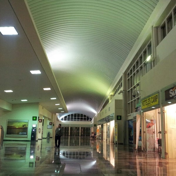 Photos at Aeropuerto Internacional de Campeche (CPE) 62 tips from