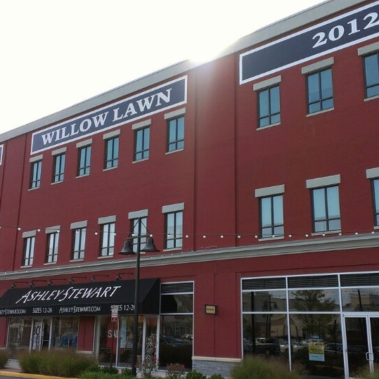 Willow Lawn ショッピングプラザ