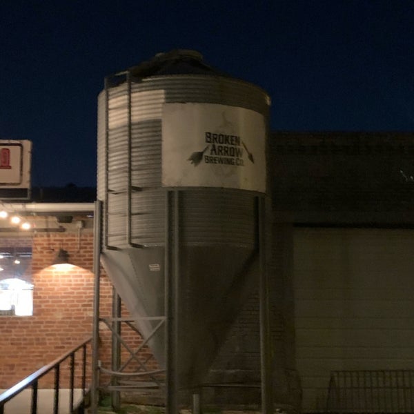 Photo taken at Broken Arrow Brewing Company by Arthur A. on 3/24/2021