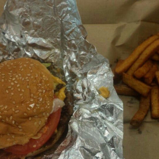 Photo taken at Five Guys by Marcia L. on 7/2/2016