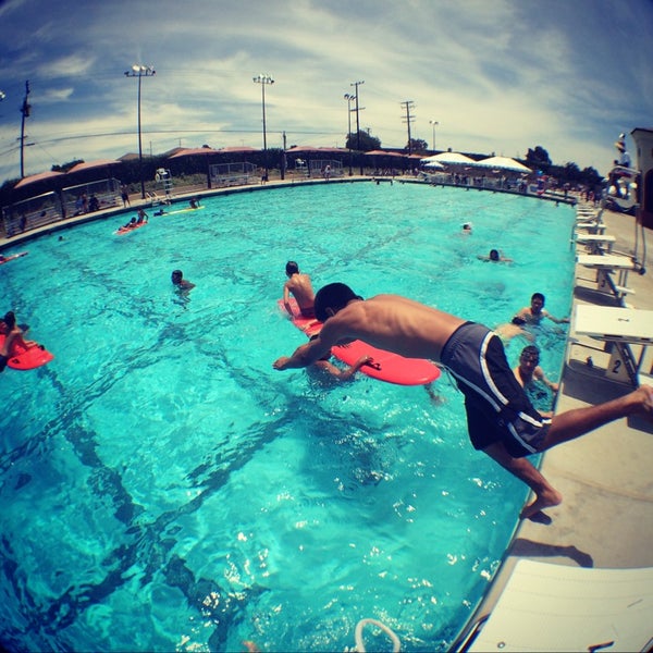 belvedere park pool