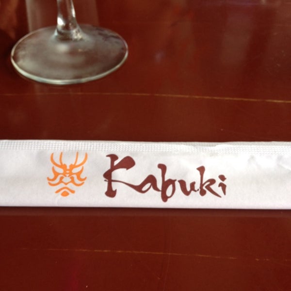 Photo taken at Kabuki Sushi Thai Tapas by Kim L. on 10/1/2013