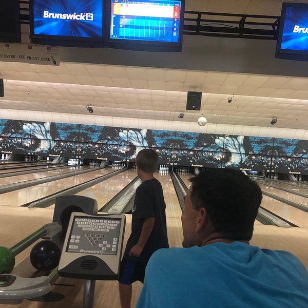 Palm Springs Lanes Bowling Alley 68051 Ramon Rd