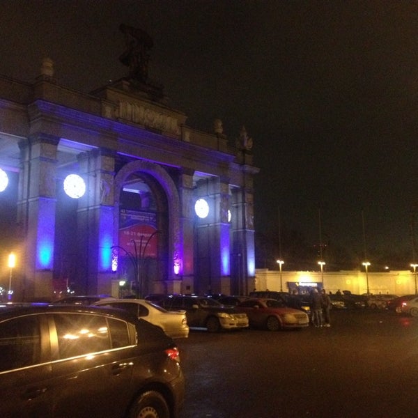 Moscow Underground autoparty