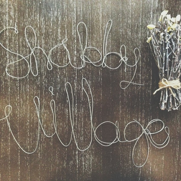 Foto tirada no(a) Shabby Village, home decor store. por Katerina P. em 8/15/2013