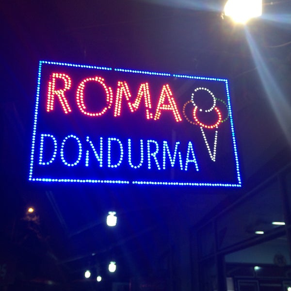 Photo taken at Tadım Roma Dondurma by Saltan 〽 on 7/12/2015