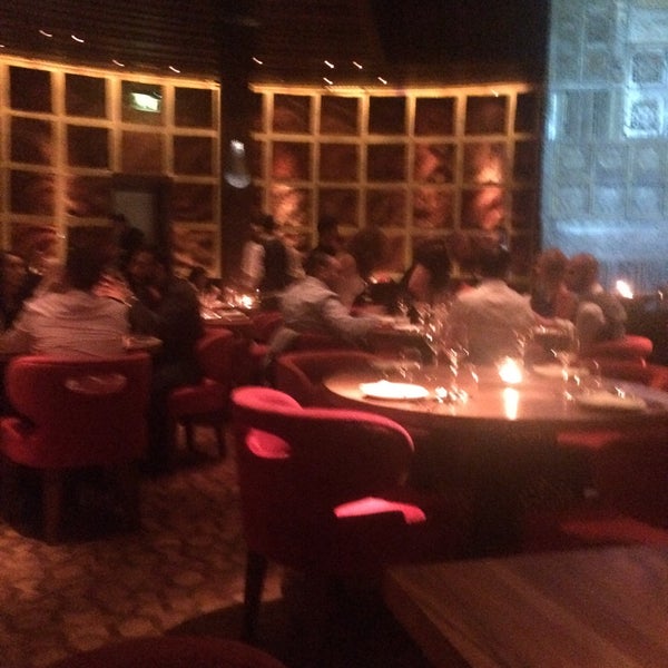 8/25/2015 tarihinde Sultan A.ziyaretçi tarafından Qbara Restaurant Lounge &amp; Bar'de çekilen fotoğraf
