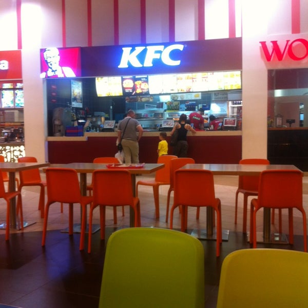 Photo taken at KFC by Aleks 7. on 5/24/2014