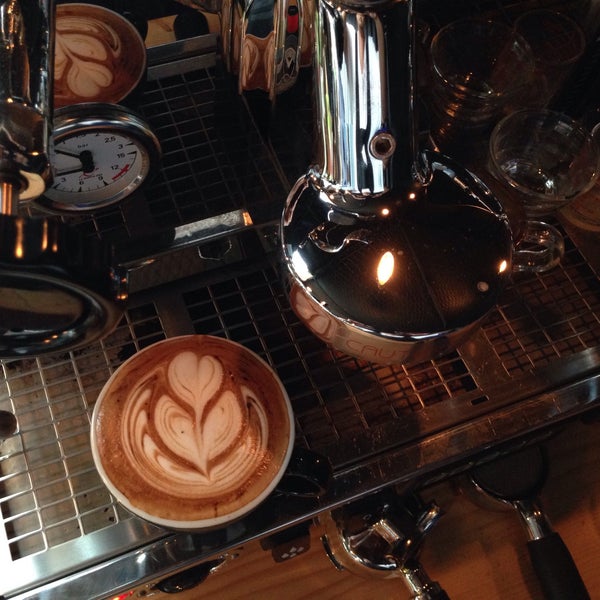 Photo prise au Hacking Coffee par Suriya D. le8/18/2015