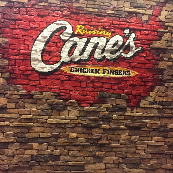 Photo taken at Raising Cane&#39;s Chicken Fingers by AbDuLLaH501 A. on 9/23/2016