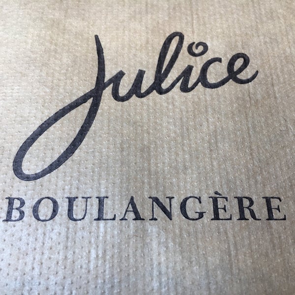 Photo taken at Julice Boulangère by Renato B. on 10/15/2016