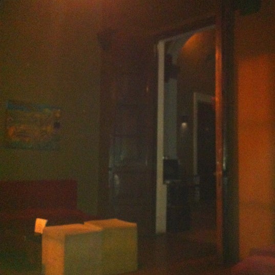 รูปภาพถ่ายที่ El Teu Lloc โดย Naithe G. เมื่อ 11/22/2012