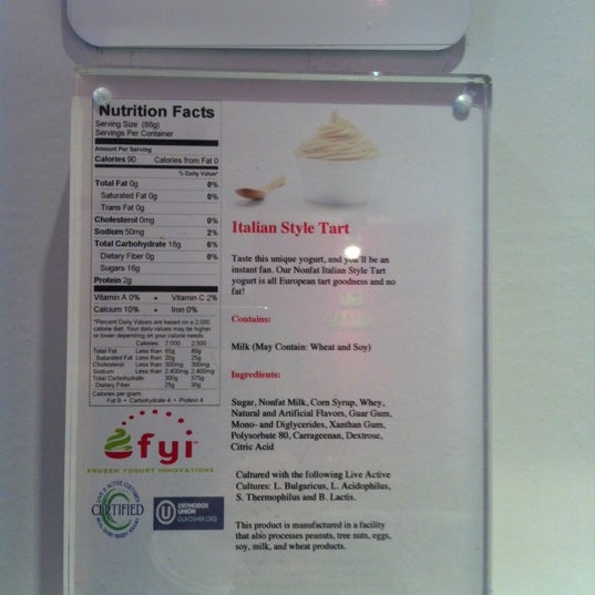 รูปภาพถ่ายที่ Frozen Yogurt Innovations โดย Ezzy G. เมื่อ 10/11/2012