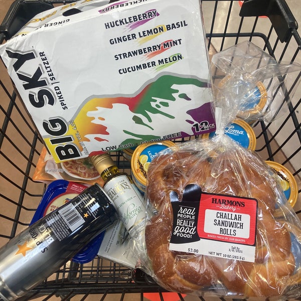 Harmons Grocery The District 12 tips