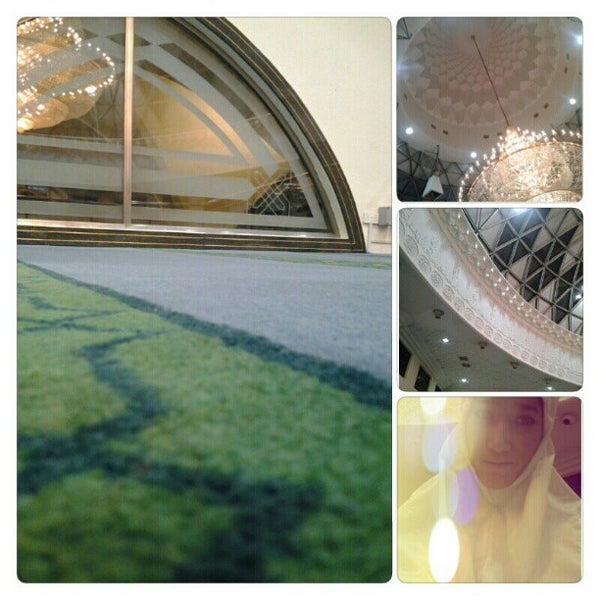 Majlis Kl Berselawat Di Masjid Asy Syakirin Klcc Kecintaan Dan Kasih Sayang Kepada Ahlul Baiyt