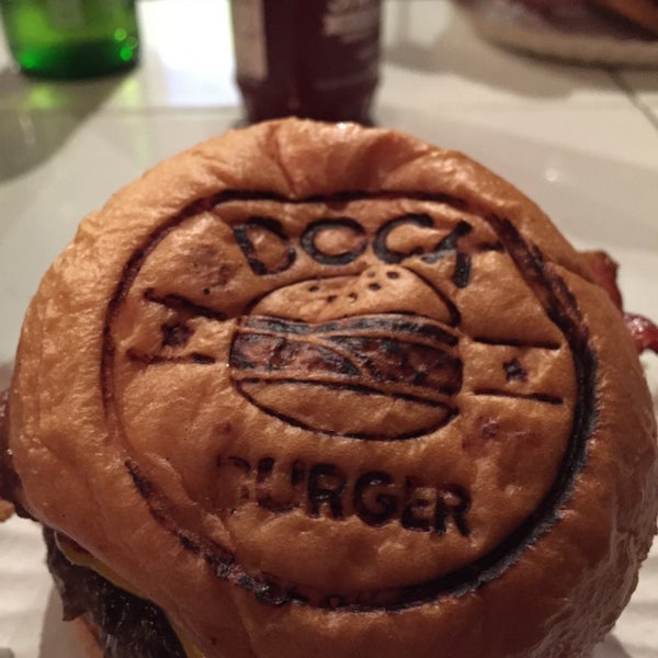 Photo taken at Dock Burger by Vanessa A. on 8/13/2016