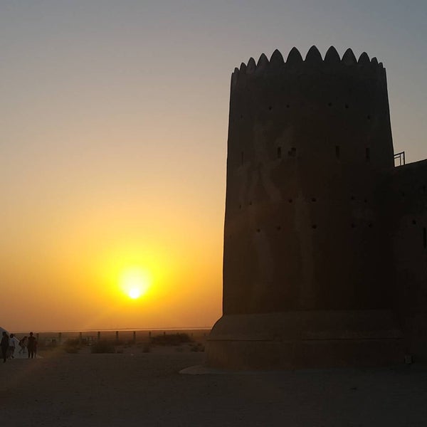 Das Foto wurde bei Al Zubarah Fort and Archaeological Site von Mary Grace S. am 9/25/2015 aufgenommen