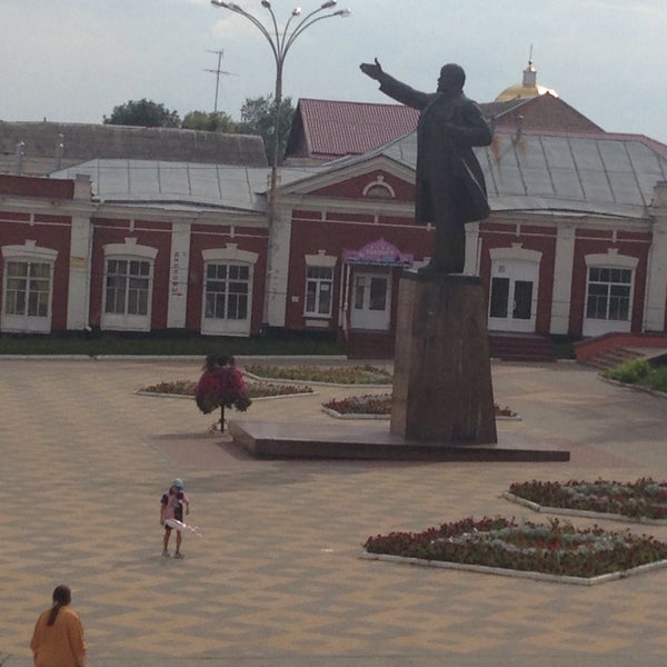 Памятник Ленину Венев