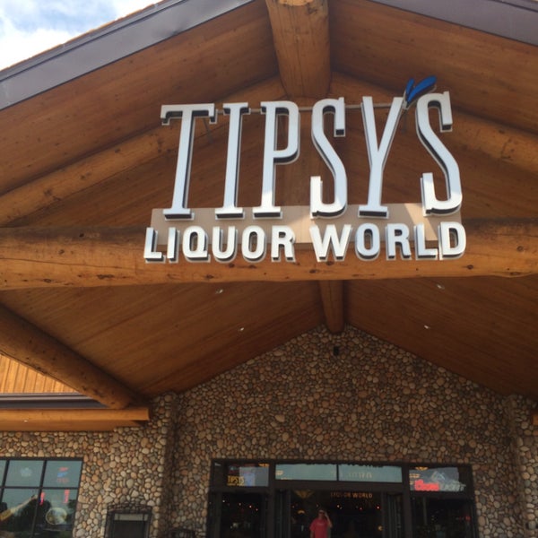 Photo taken at Tipsy&#39;s Liquor World by Honey K. on 7/29/2016