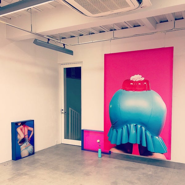 P gallery. P gallery