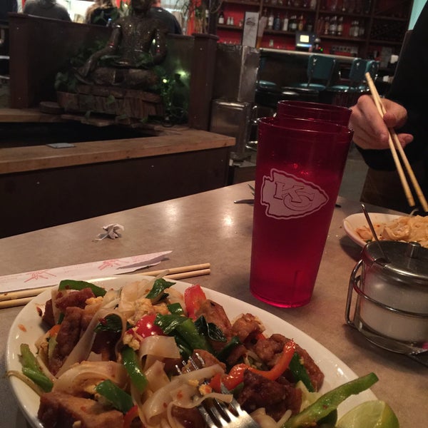 Photo taken at Lulu&#39;s Thai Noodle Shop by John C. on 11/6/2015