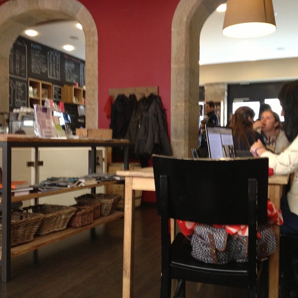 Photo taken at Boréal Coffee Shop by Dinnidin on 4/28/2013