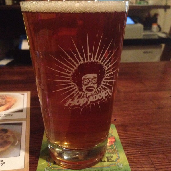 12/26/2015 tarihinde Takashi K.ziyaretçi tarafından STONE Craft Beer &amp; Whisky Bar'de çekilen fotoğraf