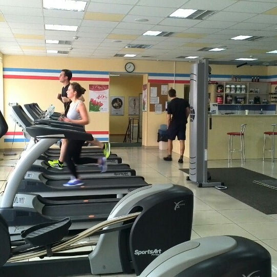 Джим фит вологда. Sport life cross, усолье-сибирское. Крид пик формы. Gym смоленск. Fit gym смоленск.