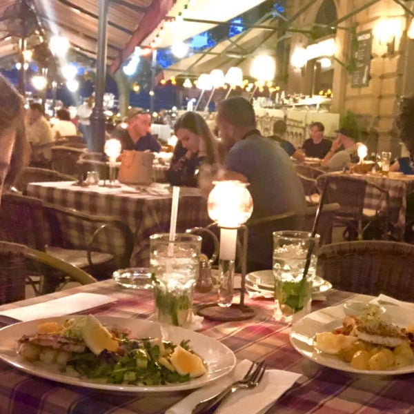 7/18/2019 tarihinde Cláudia L.ziyaretçi tarafından Dunacorso Restaurant'de çekilen fotoğraf