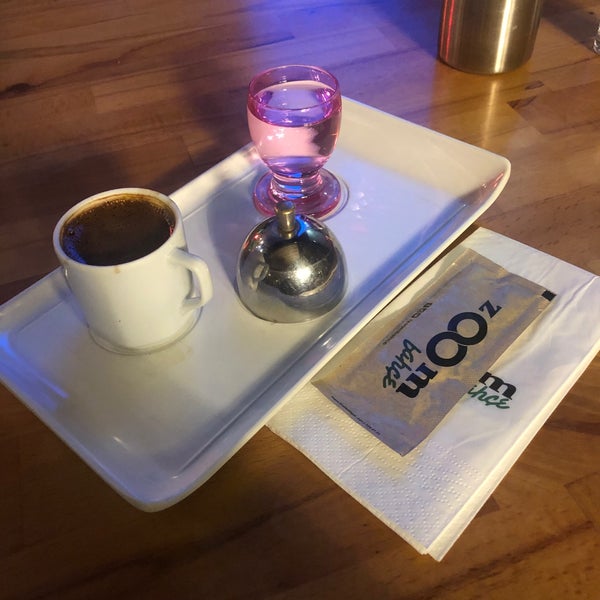 12/1/2019 tarihinde Öᴢᴋᴀɴ ᴋᴀʀᴛᴀʟ ziyaretçi tarafından Zoom Cafe Restaurant'de çekilen fotoğraf
