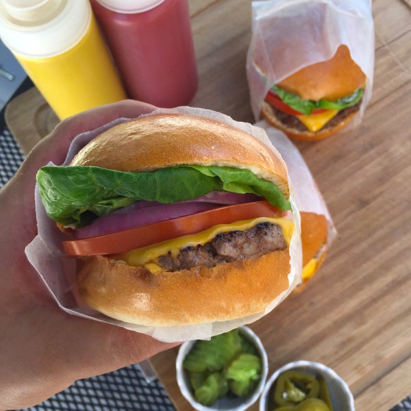 4/23/2015にCesar R.がAnkara Döner &amp; Burgerで撮った写真
