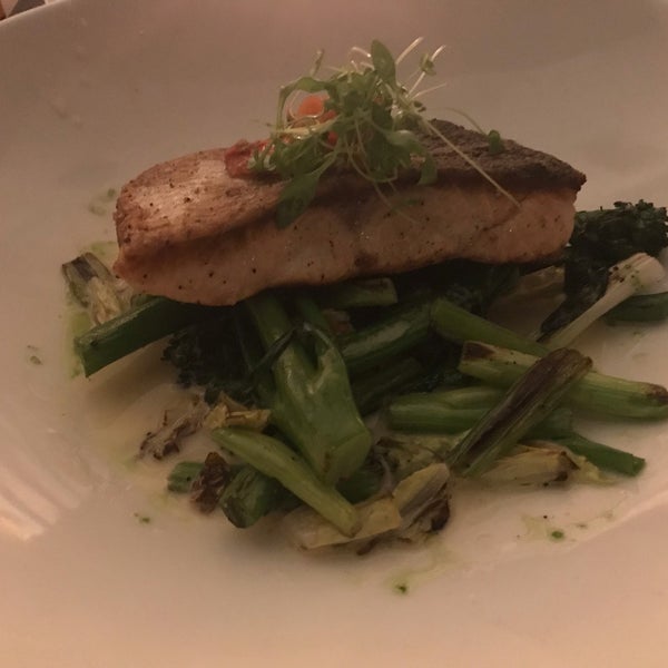 Foto tirada no(a) STK Steakhouse por Tanya Mitchell G. em 2/14/2019