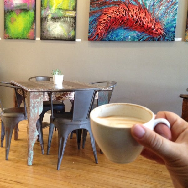 Photo taken at Palatte Coffee &amp; Art by Jessica S. on 9/25/2013