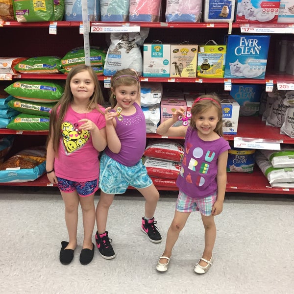 Petco Pet Supplies Store in Milford