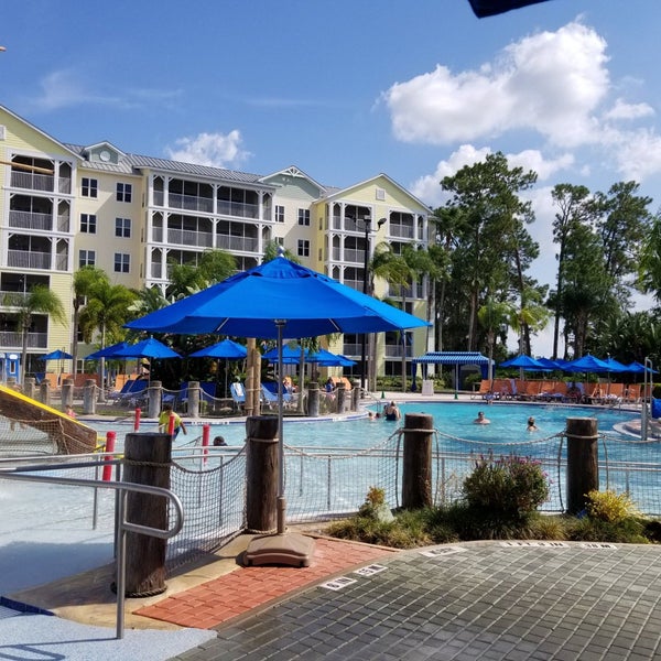 The Patio Bar & Grill at Marriott Harbour Lake Orlando, FL