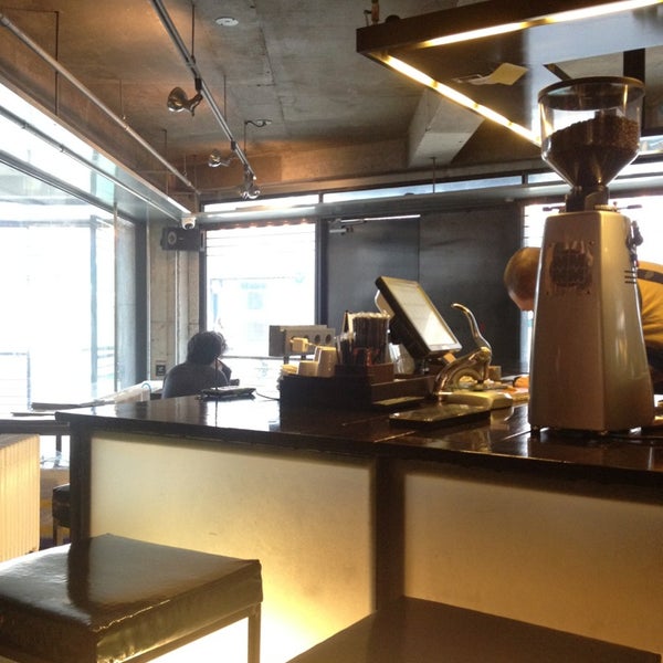 7/14/2013にDamayantiがCHAN&#39;S Espresso Barで撮った写真