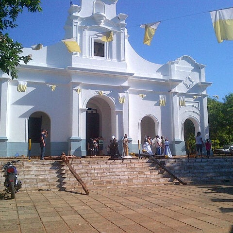 Iglesia Puerta del Cielo - Capiatá, Departamento Central