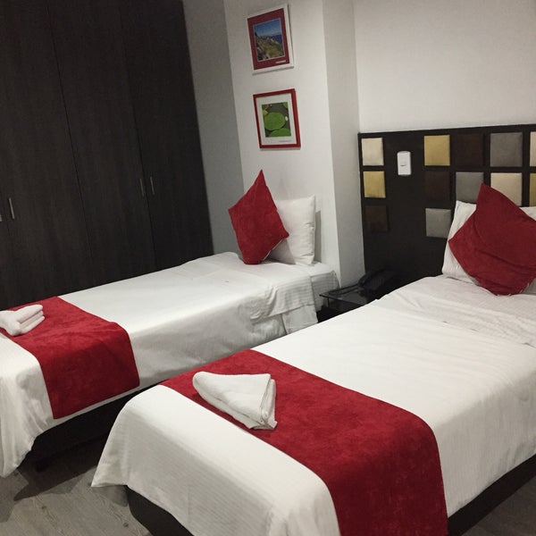 Photos At Hotel Aristons Hotel In Quinta Paredes - 